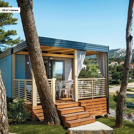 Victoria Mobilehome In Padova Premium Camping Resort Banjol Exterior photo