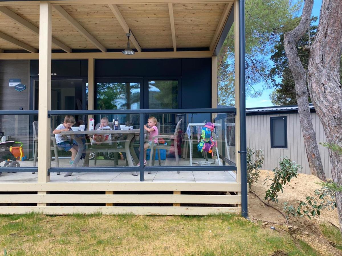 Victoria Mobilehome In Padova Premium Camping Resort Banjol Exterior photo